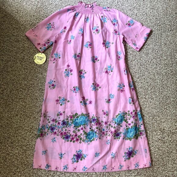 NWT Vintage Models Coat Nightgown Size 8 M Pink Floral Snap Granny House Coat - Picture 5 of 12